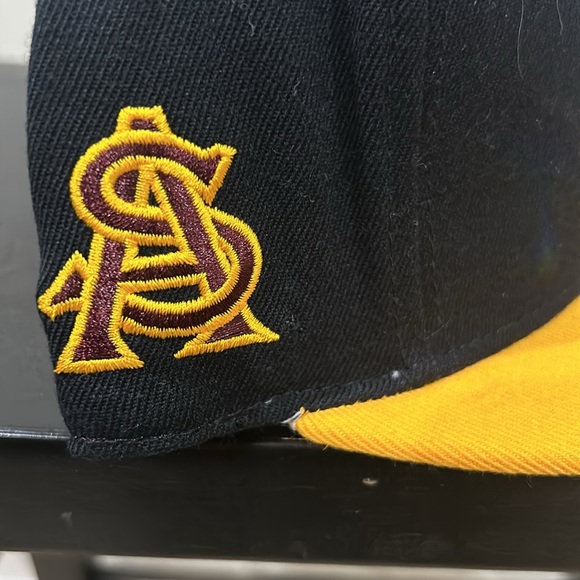 Arizona State University - ASU fitted Logo Hat - Pac 12 - size = 7 1/4 to 7 5/8 - Picture 4 of 8